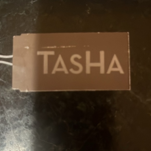 crystal evening bag. Silver leather lined, chain shoulder strap. - Picture 8 of 8